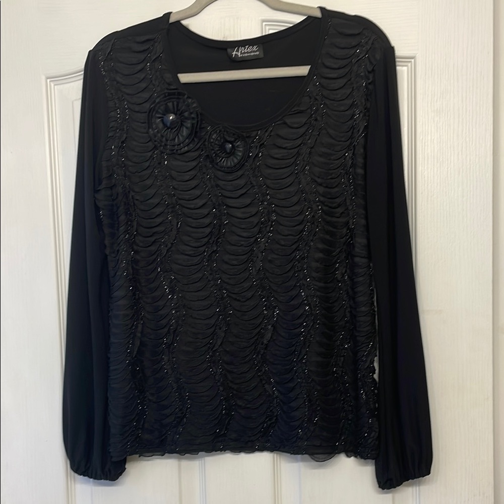 💛 Black Embellished Blouse with Full Sleeves 💛